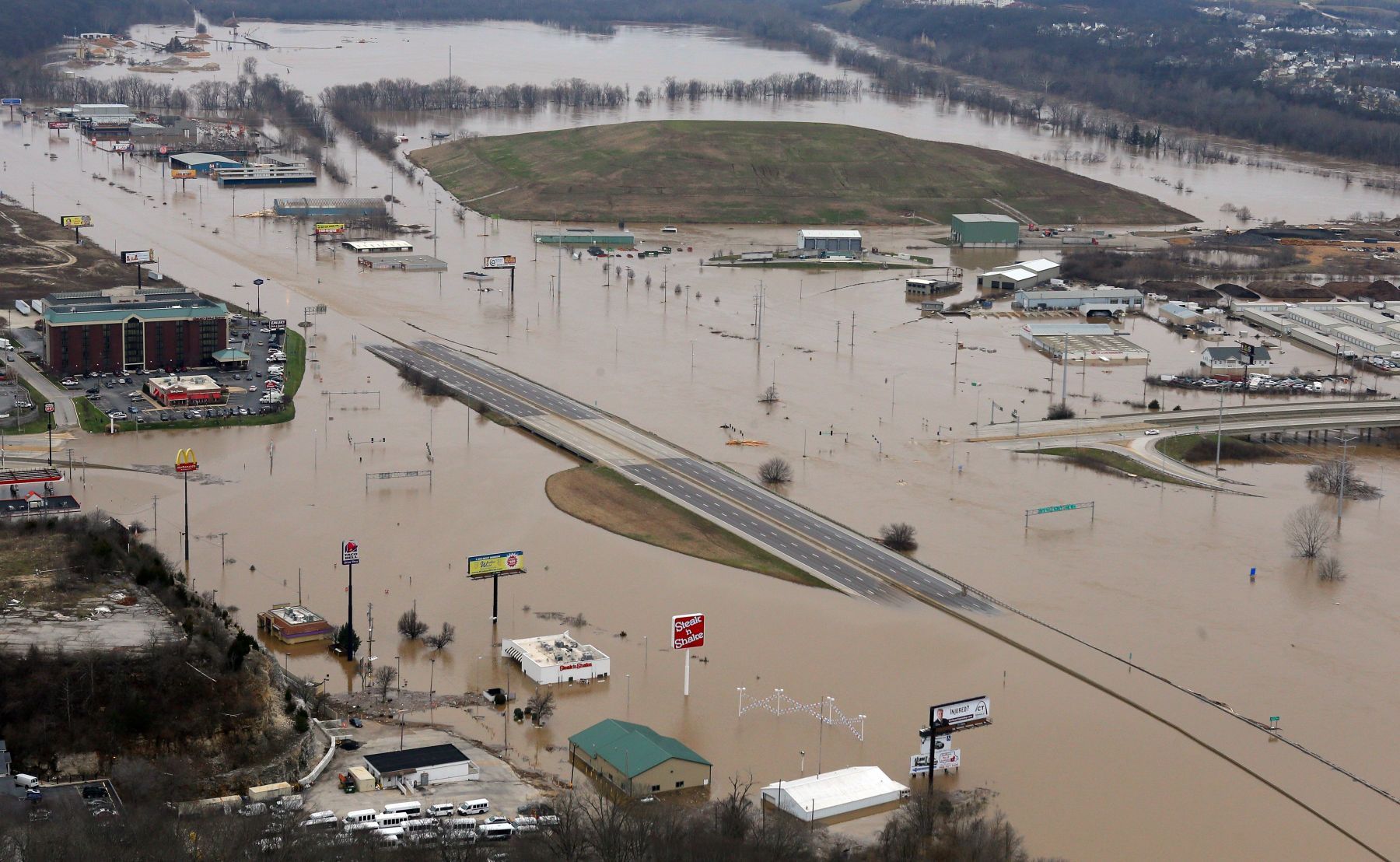 Historic flooding on the Meramec River, Instate 44 closed at Highway 141